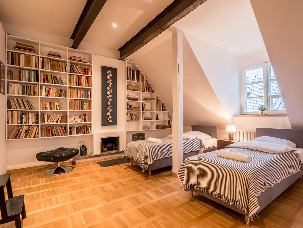 Unique Old Town Penthouse Apartament