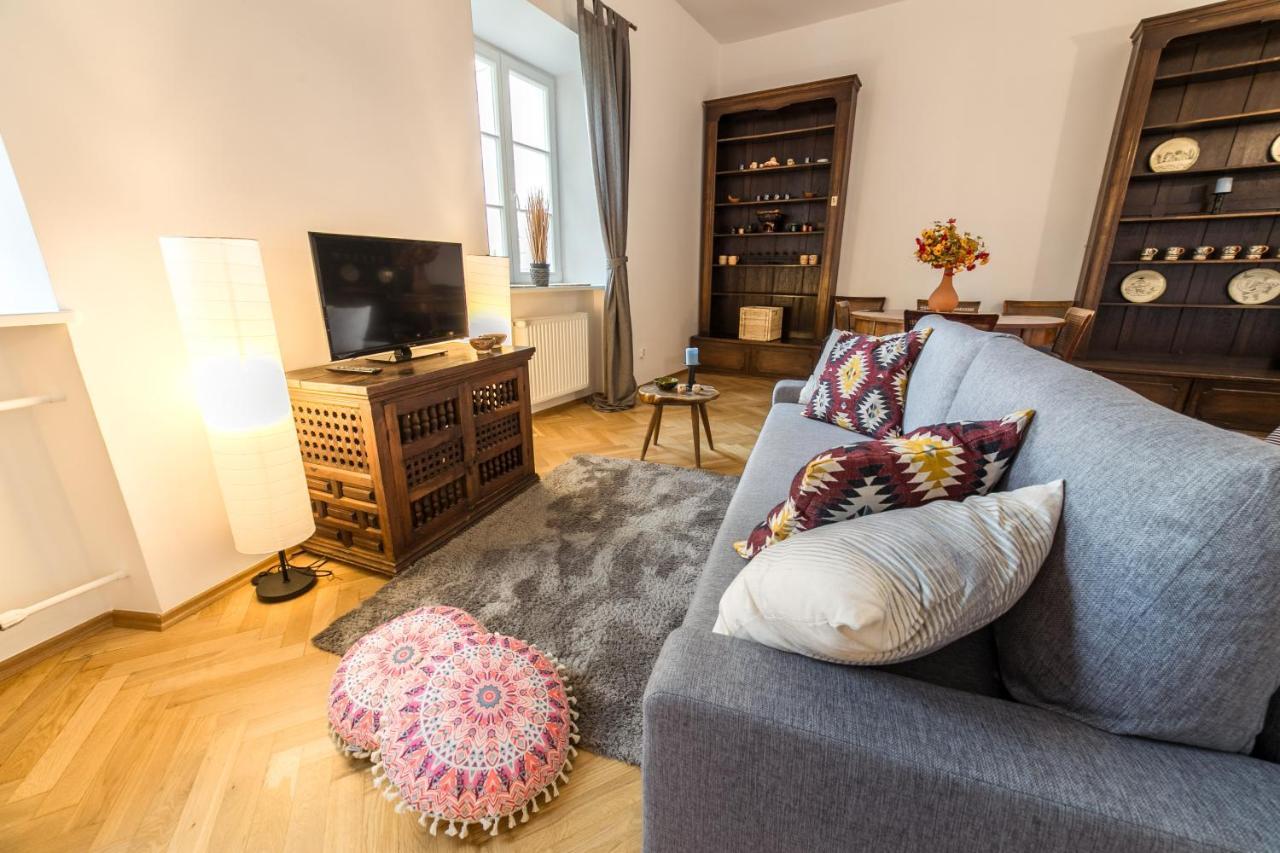 Unique Old Town Penthouse *